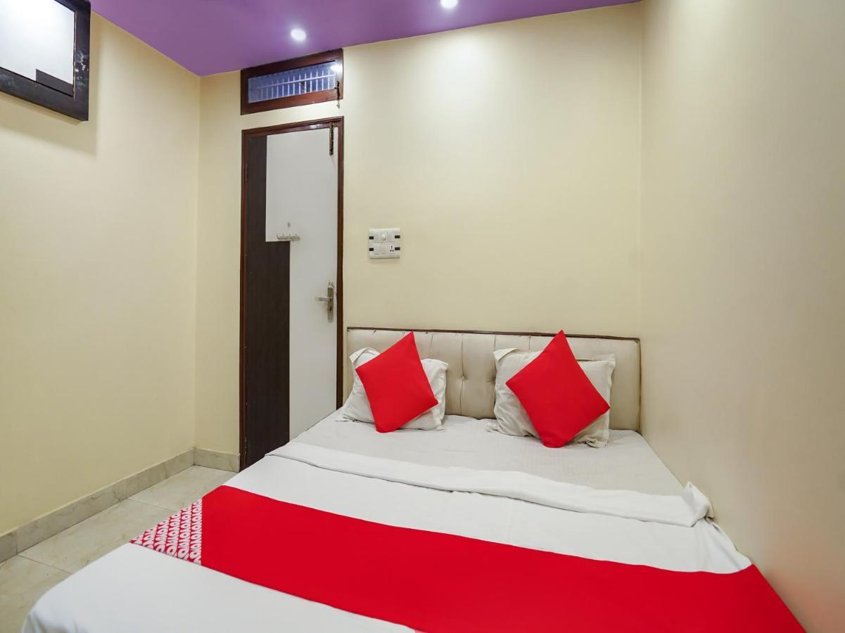 Oyo 75627 New Ankit Guest House Varanasi Exterior photo