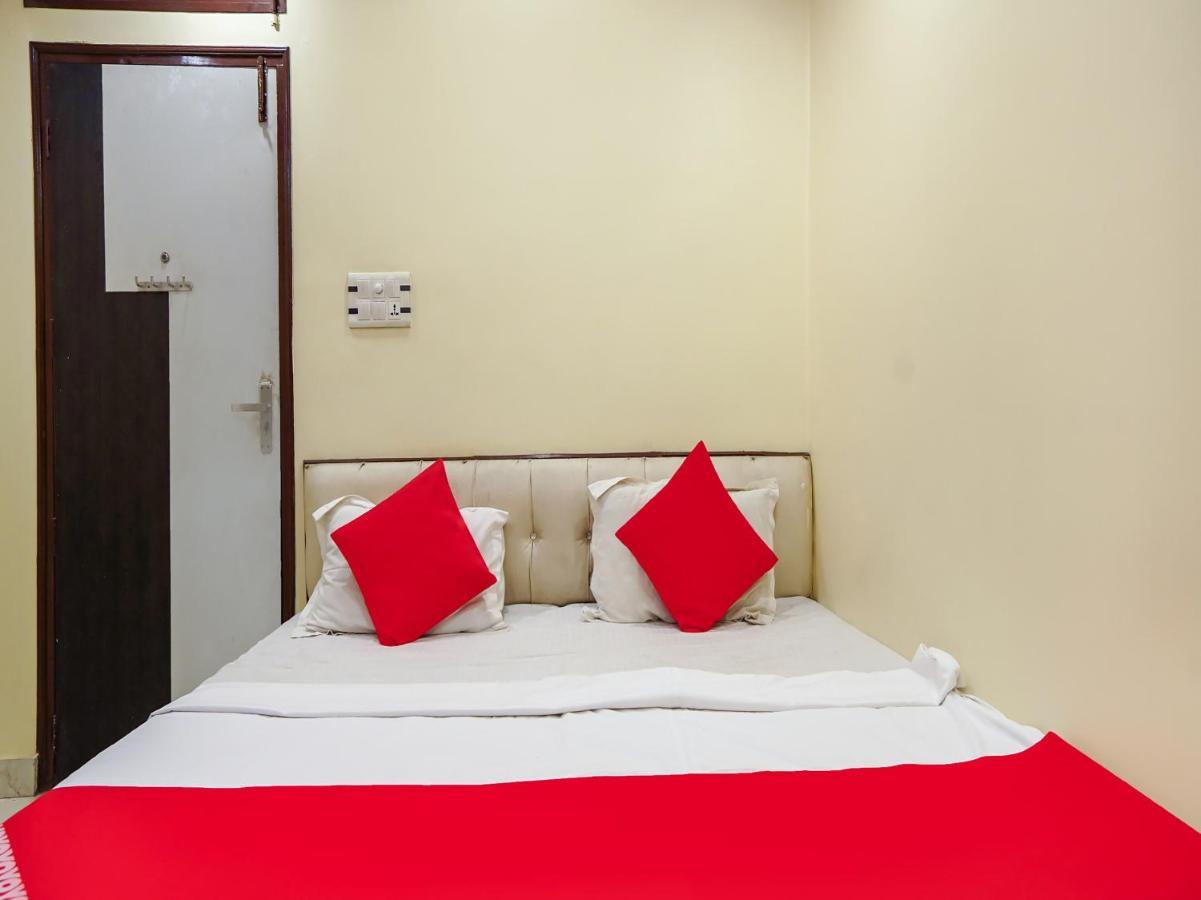 Oyo 75627 New Ankit Guest House Varanasi Exterior photo