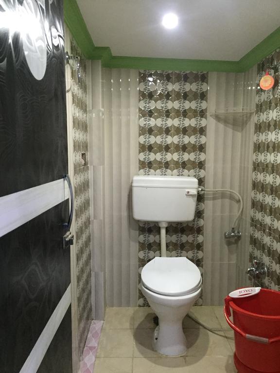 Oyo 75627 New Ankit Guest House Varanasi Exterior photo