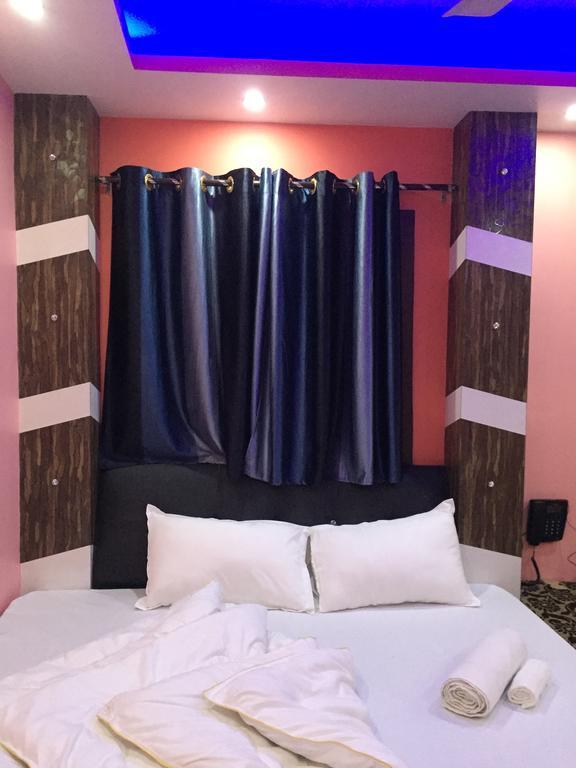 Oyo 75627 New Ankit Guest House Varanasi Exterior photo