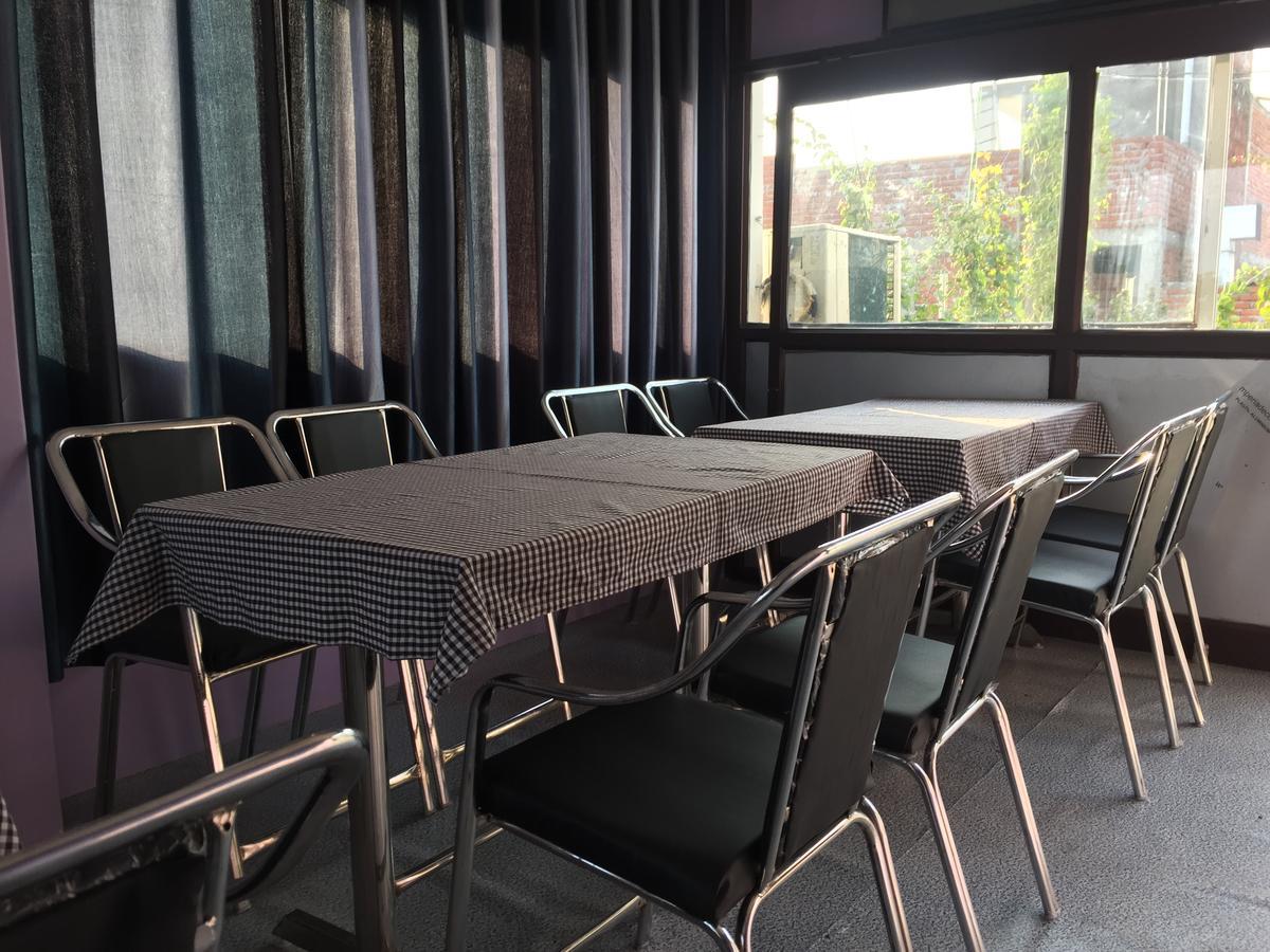 Oyo 75627 New Ankit Guest House Varanasi Exterior photo